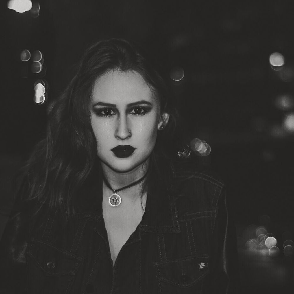 Meet your Posher, Marina